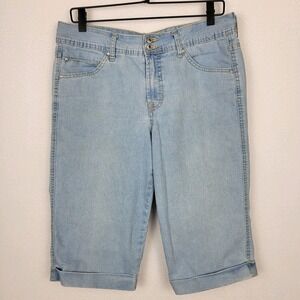 Bandolino Blu Denim Bermuda Shorts Womens 10 Blue Light Wash Stretch Casual
